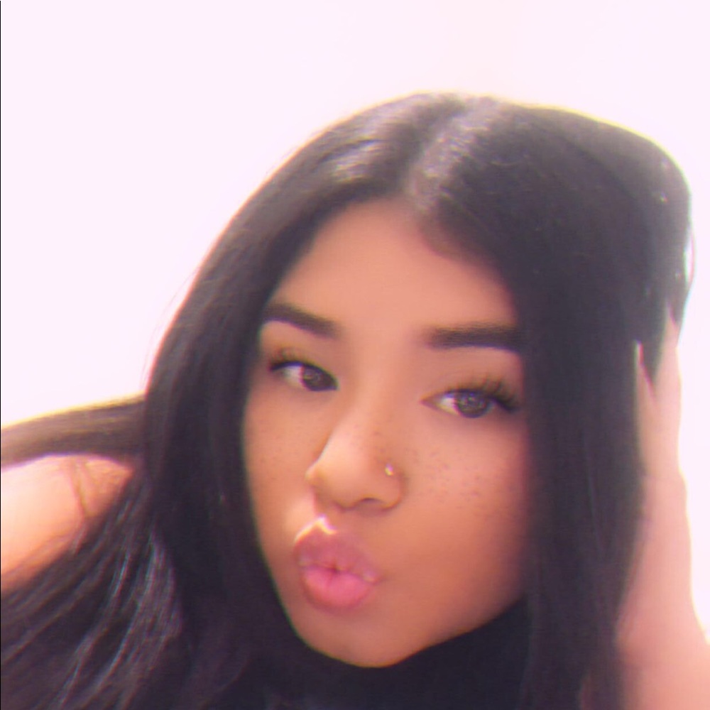 Meet your Posher, Mariaibeth